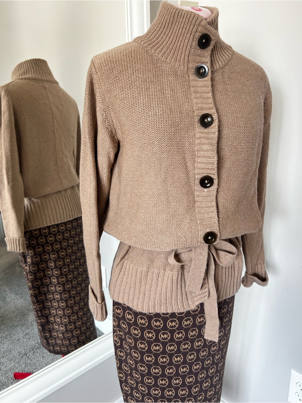 PURE collecCamel Button-Front Tie-Waist Knit Cardigan 30%cashmere,70%lambswool
